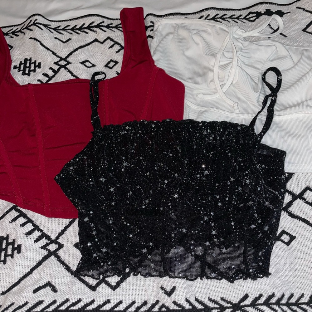 Crop Top Bundle ♥️🖤🤍